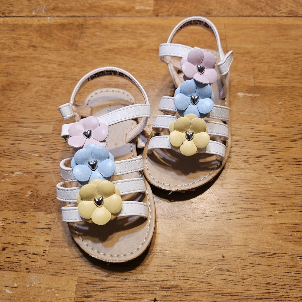 cupcakes & cashmere Kids Sandals - White with Pink, Blue, and Yellow Flowers